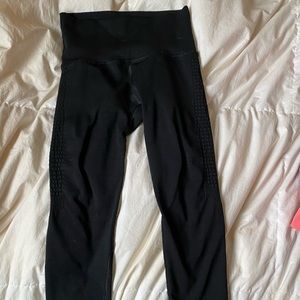 Alphalete halo leggings